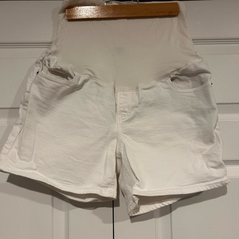 Old Navy Women's White Maternity Jean Shorts
